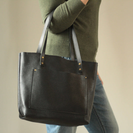 Elegancka skórzana torba tote z włoskiej skóry – wymiary 42x30x12,7 cm (16,5″x11,8″x5″)